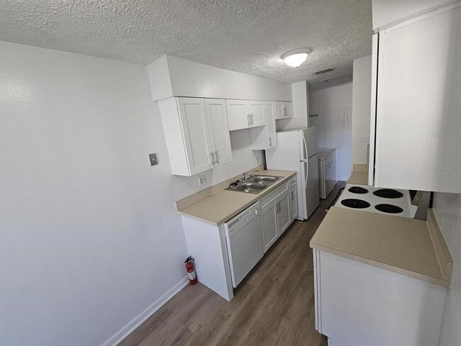 Photo - 2796 Curry Ford Rd Unit B