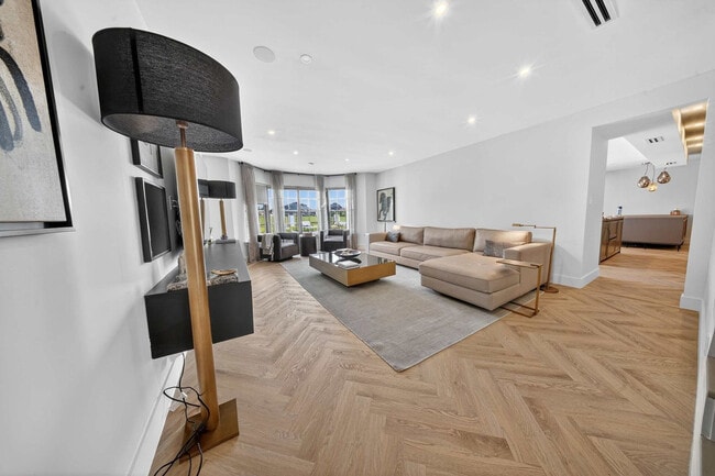 Photo - 4312 NE 22nd Ave Unit ID1332411P