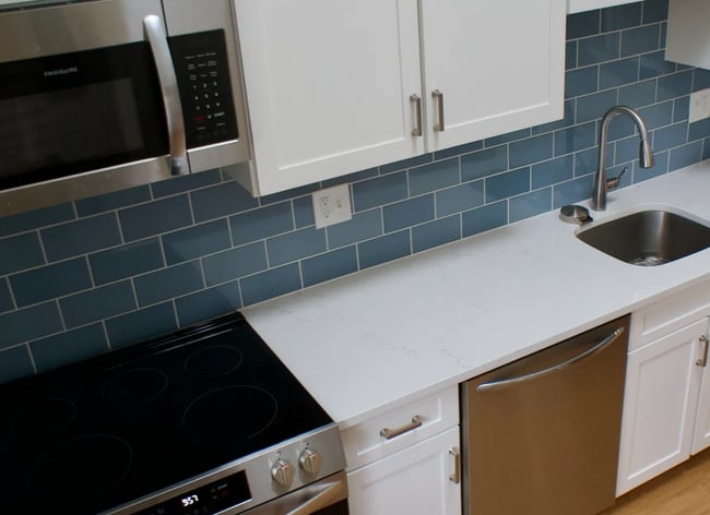 Photo - 2289 Bedford St Unidad A9