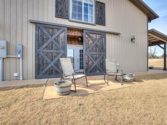 Photo - 18186 State Hwy 74B