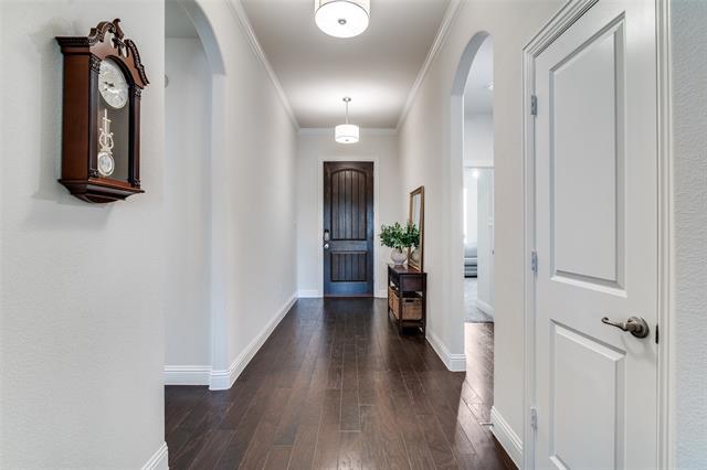 Photo - 4214 Selborne Dr