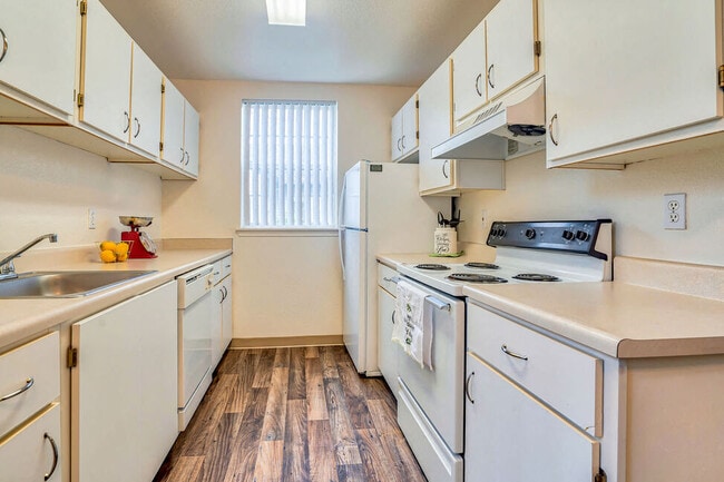 Oak Glen Apartments
