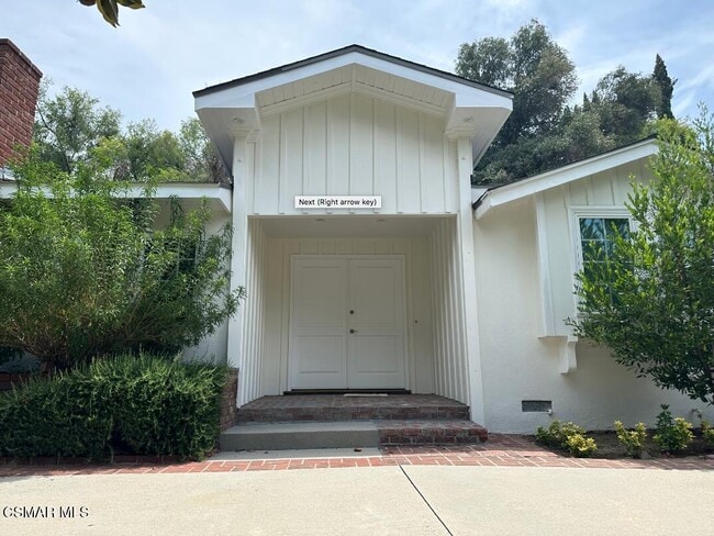 Building Photo - 4656 Vanalden Ave