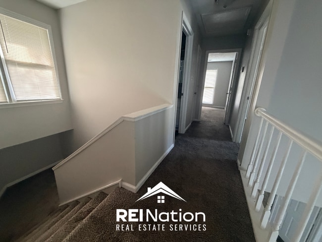 Spacious 4BR/3.5BA Huntsville Rental with 2-Car Garage, High Ceilings & Fireplace