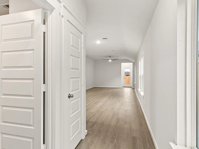 Entrance - 4519 Pinehurst Trace Dr