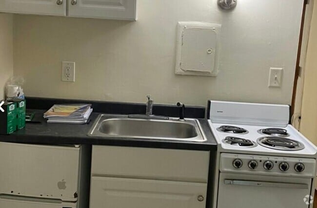 Building Photo - 66 S Huntington Ave Rental