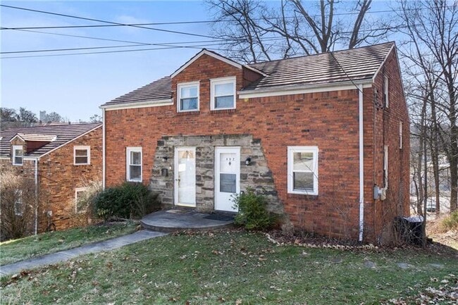 Photo - 494 Serpentine Dr