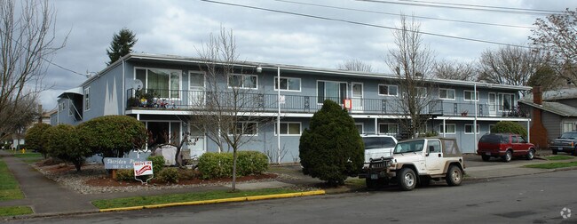 Sheridan Plaza - Sheridan Plaza Apartments