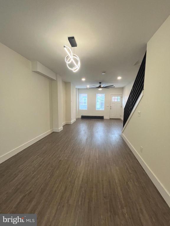 Photo - 2307 E Firth St