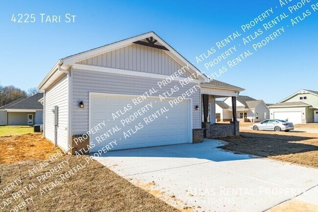 Photo - 4225 Tari St
