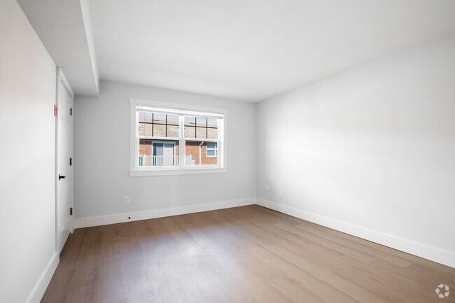 Renovated One Bedroom - Woodhull Gardens Apartments