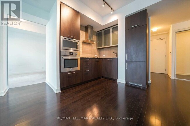 Photo - 14 York St Unit 2810