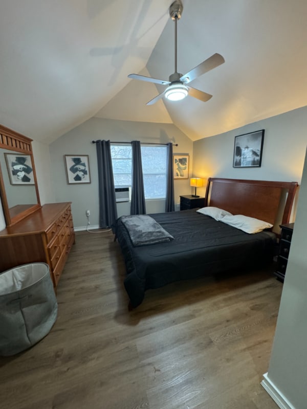 Photo - 1221 N Dearborn St Unit 2