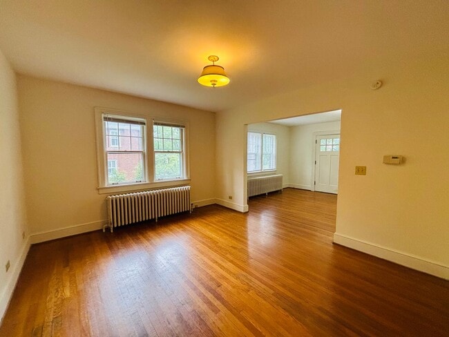 Photo - 606 Preston Ave