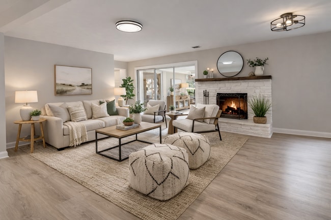 Photo - 2813 Pine Ridge Ln