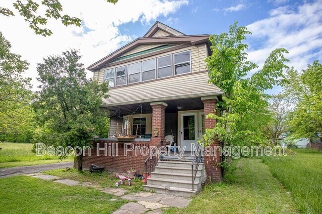 Photo - 12007 Parkview Ave