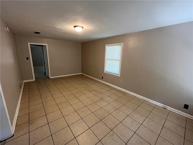 Photo - 2408 McVay Dr N