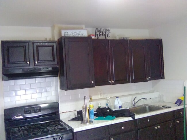 Photo - 62 Larch St