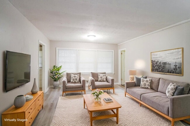 Photo - 3135 Robin Rd