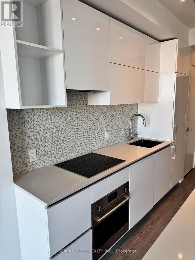 Photo - 1 Yorkville Ave Unité 3410