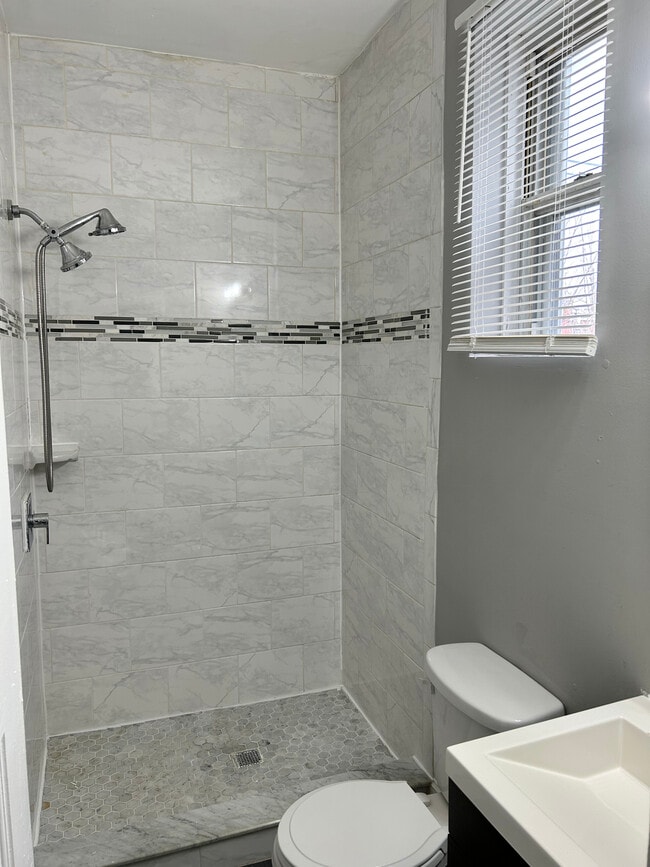 Photo - 2029 S Frazier St Unit 1