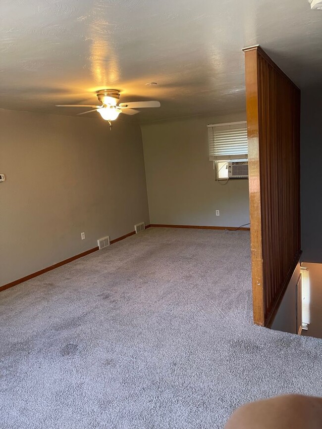 Photo - Duplex in prime neighborhood