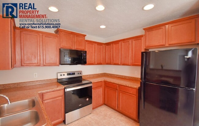 Photo - Adorable 3bd 2ba home in Blackman. 2 car garage and fenced yard!
