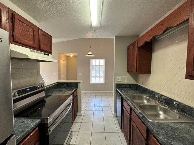 Photo - 2 Bedroom 2 bath unit for rent ~ water, sewer, trash, pest control and lawn care included!