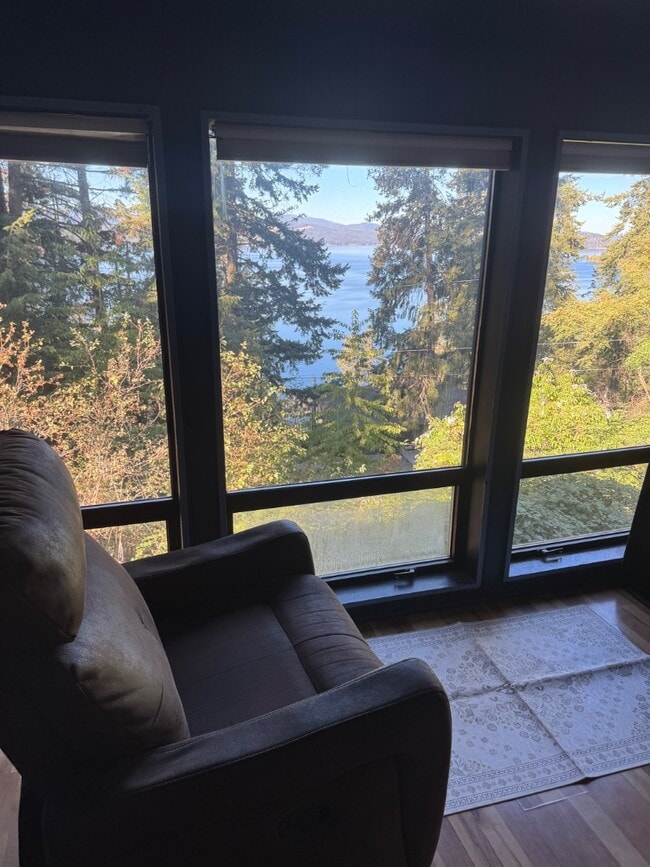 5948 E Yellowstone Trail