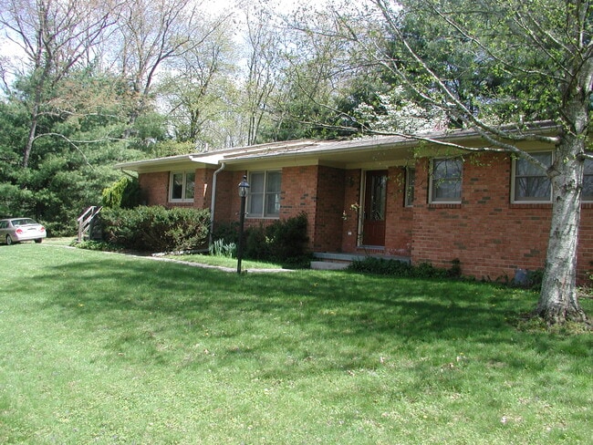 Building Photo - 148 Cherry Hill Ln