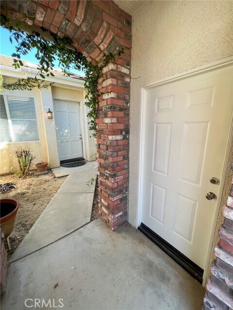 Photo - 39645 Breezy Meadow St