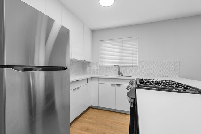 Photo - 3167 Landis St Unidad 2