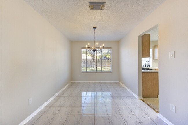 Photo - 2518 Calvary Ln