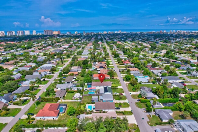 Photo - 846 95th Ave N Unidad FL1-ID1073510P