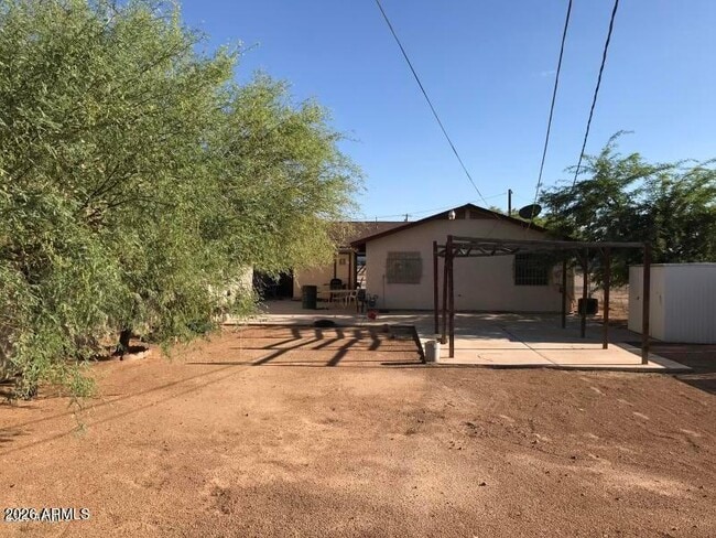 Photo - 710 W 11th St