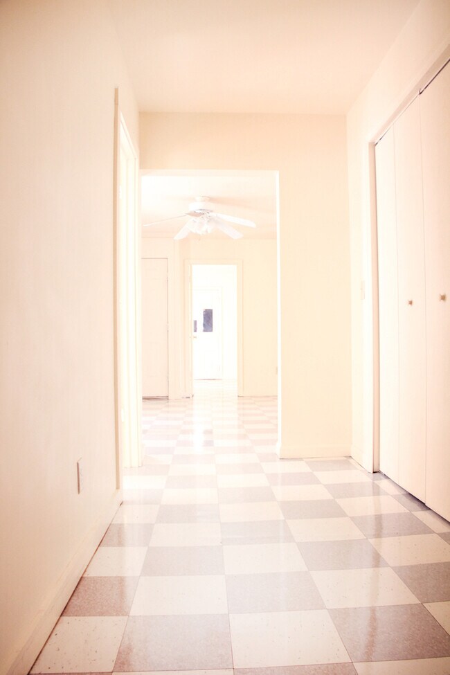 122 North St Unit B