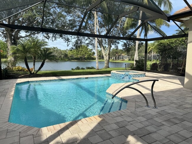 BEAUTIFUL 2/2 + DEN SINGLE FAMILY HOME IN ... - BEAUTIFUL 2/2 + DEN SINGLE FAMILY HOME IN ...