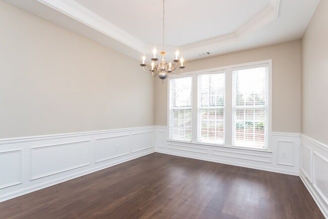 Photo - 3670 Azurite St