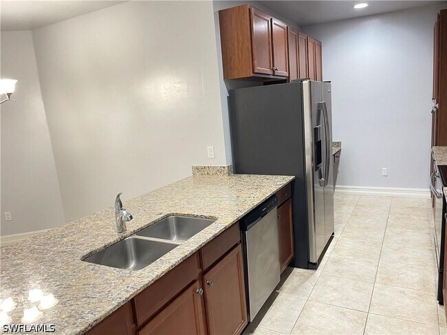 Photo - 7818 Bristol Cir