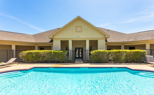 Photo - Marshall Meadows Apartment Homes