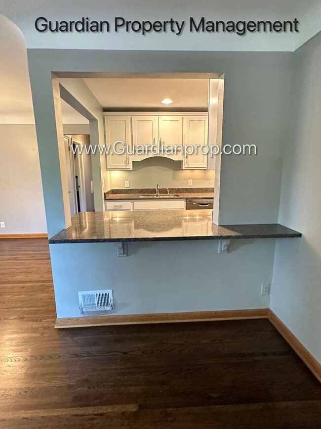 Photo - Linden Hills Main Upper Level  Duplex, Fenced Yard, 1 Car Garage, Dishwasher, Storage, Laundry
