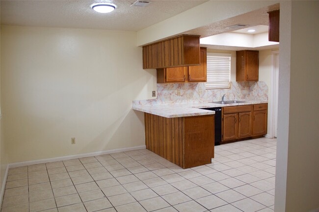 Photo - 16326 Quail Pl Dr