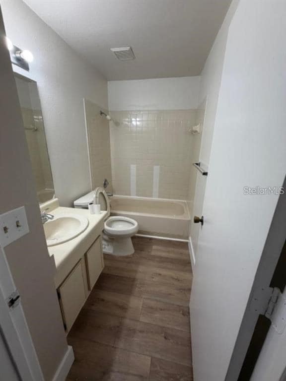 Photo - 7202 E Bank Dr Unit 201