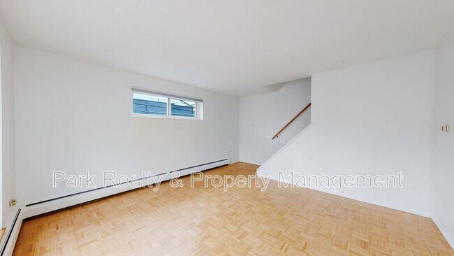 Photo - 1355 N Gaylord St