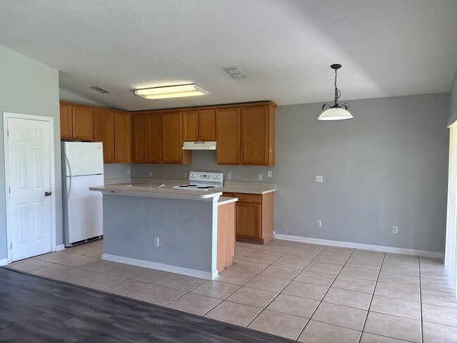 Photo - Spacious 4 Bedroom Home in Kissimmee, FL!