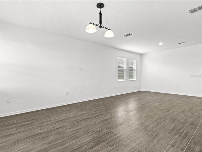 Photo - 2952 Armstrong Ave