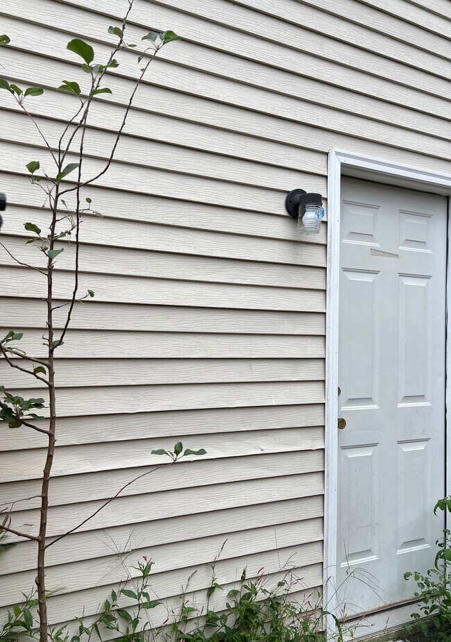 Photo - 103 Fairmont Dr