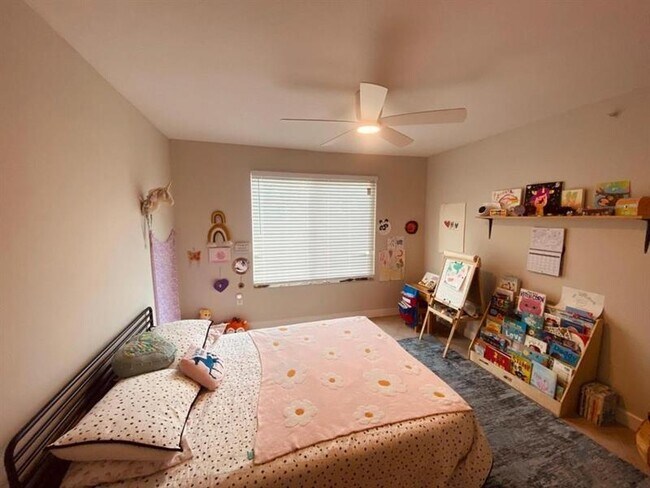 Photo - 405 Villa Cir