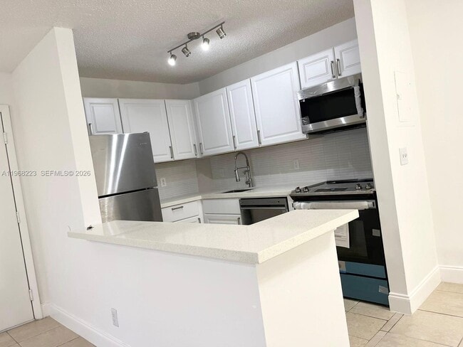 Photo - 10773 Cleary Blvd Unit 204