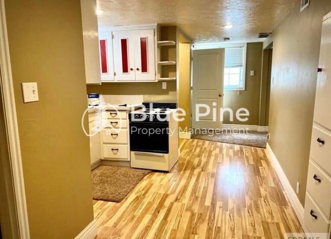 Photo - 309 1/2 South Milton Avenue